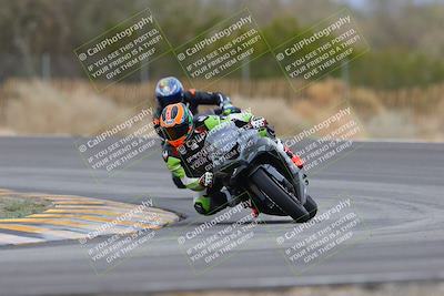 media/Jan-15-2023-SoCal Trackdays (Sun) [[c1237a034a]]/Turn 3 (1115am)/